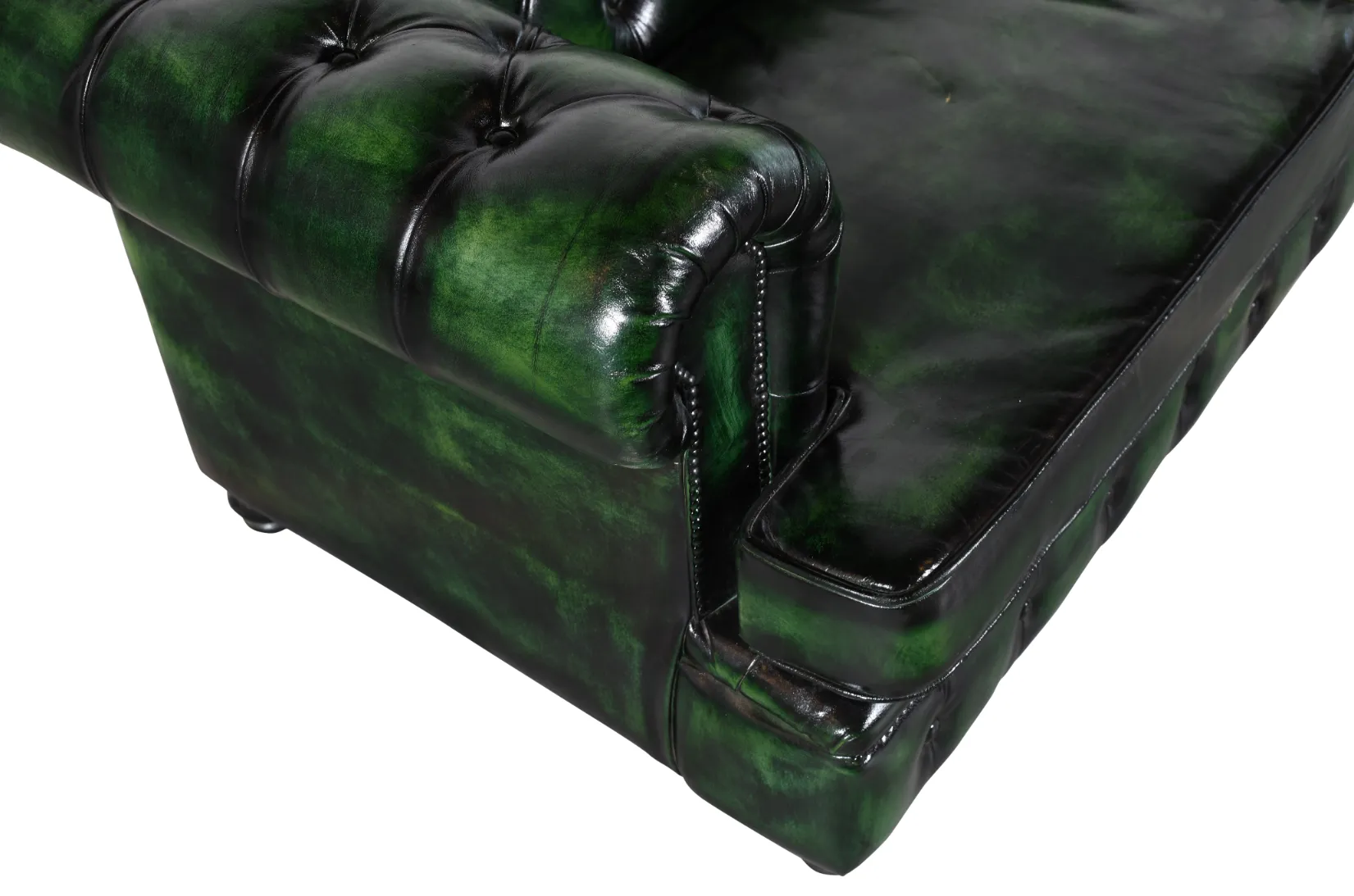 Vintage Green Antique Leather Chesterfield Sofa with Recycled Wood Frame - Image 3