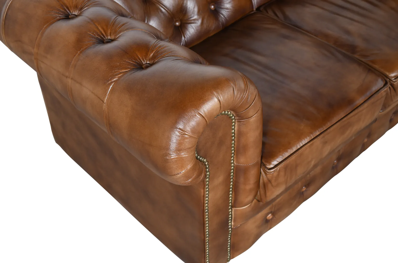 Luxury Leather Double Chesterfield Sofa with Recycled Wood Frame - Image 5